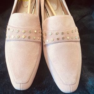 Rockport Woman's TruTech Loafer Shoes Pink Suede Gold Detail Slip Ons 9.5 US
